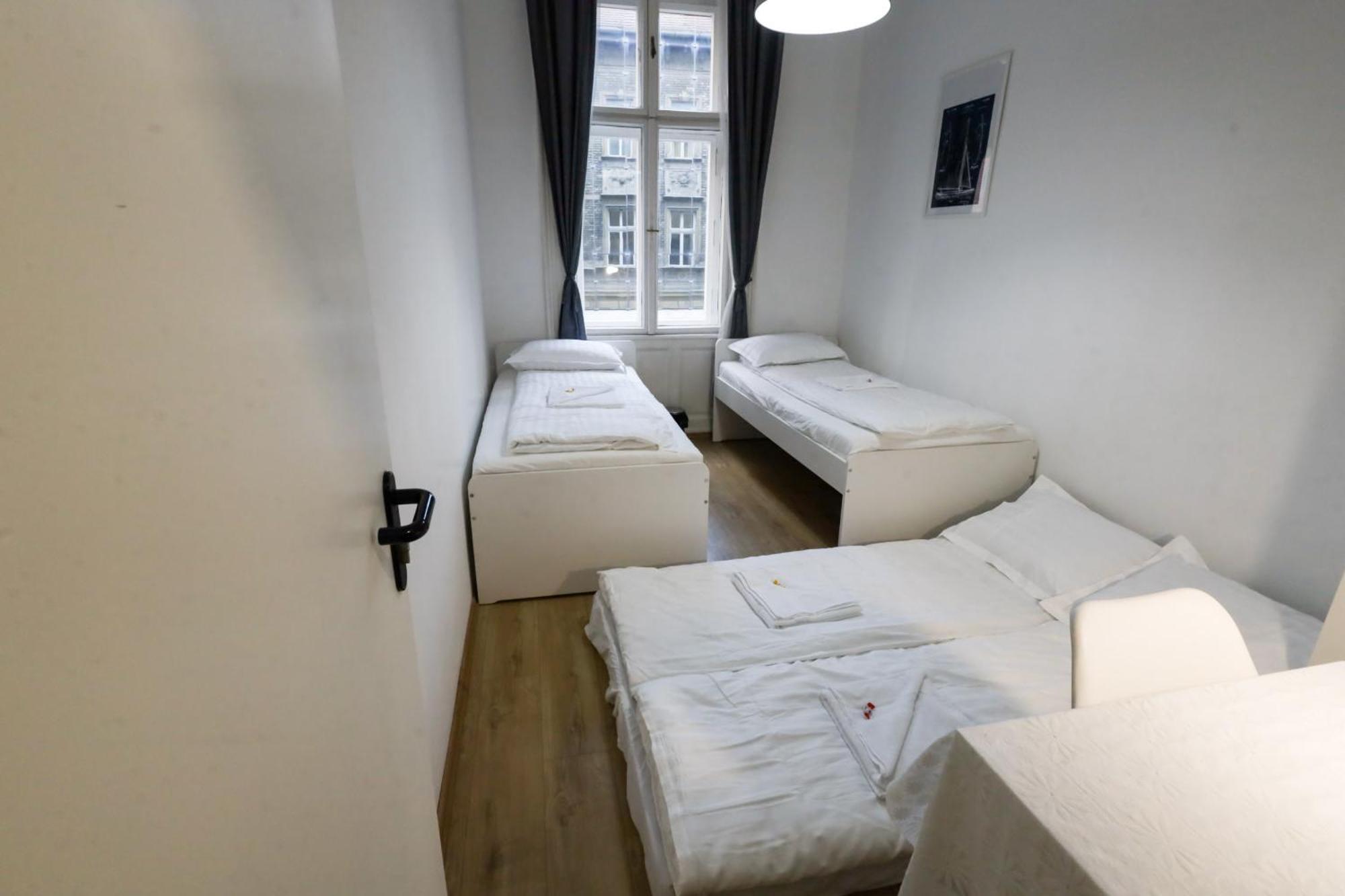 Pest-Port Apartment 4 Rooms For 16 Person Budapest Exterior foto